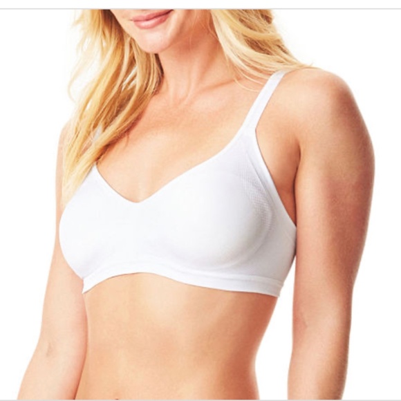 Warner's Women's Easy Does It ® Underarm-Smoothing with Seamless Stretch Wireles - Picture 1 of 3
